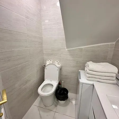 Appartement Calme Moderne Proche De Disneyland Wifi & Cafe Gratuit & Arrivee Autonome Bussy-Saint-Georges Exterior photo