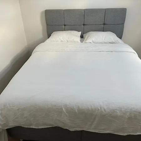 Appartement Calme Moderne Proche De Disneyland Wifi & Cafe Gratuit & Arrivee Autonome Bussy-Saint-Georges Exterior photo