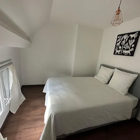 Appartement Calme Moderne Proche De Disneyland Wifi & Cafe Gratuit & Arrivee Autonome Bussy-Saint-Georges Exterior photo