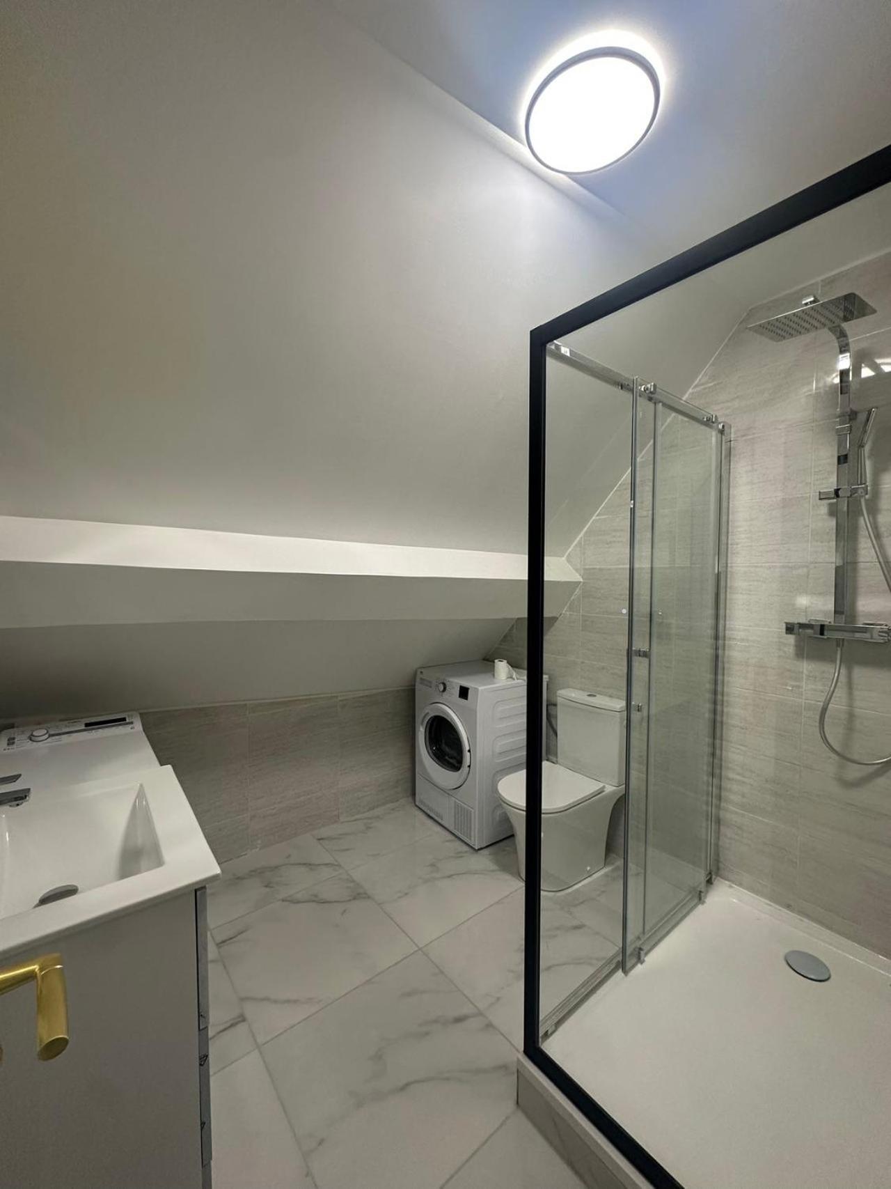Calme Moderne Proche De Disneyland Wifi & Cafe Gratuit & Arrivee Autonome Apartment Bussy-Saint-Georges