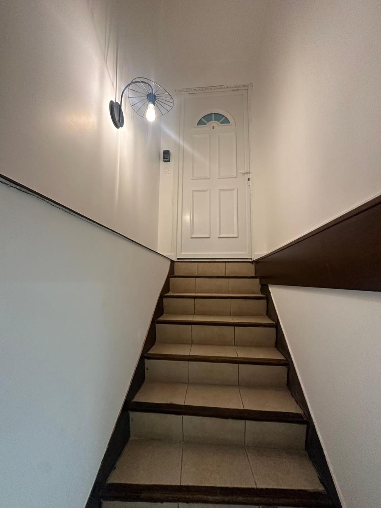 Calme Moderne Proche De Disneyland Wifi & Cafe Gratuit & Arrivee Autonome Apartment Bussy-Saint-Georges