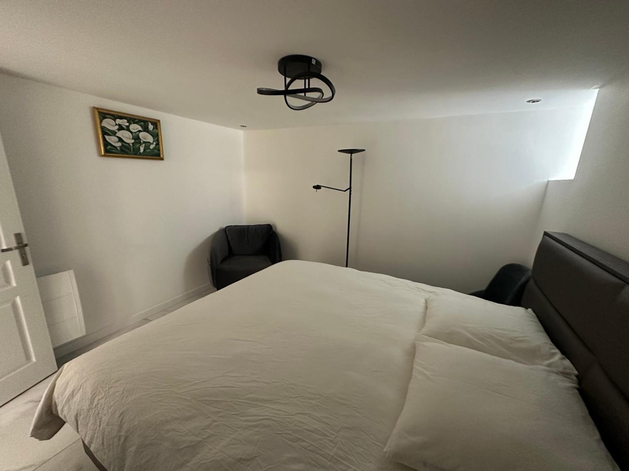 Apartment Calme Moderne Proche De Disneyland Wifi & Cafe Gratuit & Arrivee Autonome